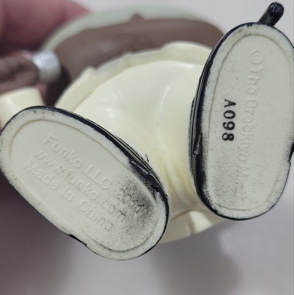 100% Authentic Funko Pop! Notorious BIG #18 Rare Vinyl Figure Authentic No Box - Picture 3 of 5